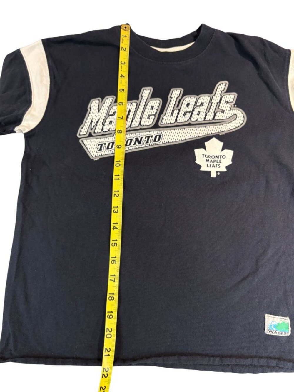 Vtg 90s Toronto Maple Leafs Shirt CGW Canadian Graphics West Size XS/Youth L - Picture 9 of 14
